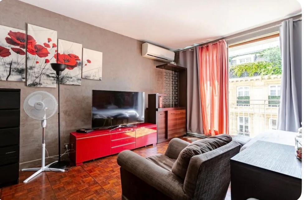 Studio Elysees Paris Exterior photo